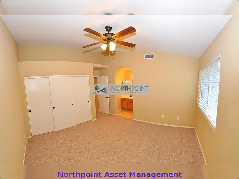 10101 N 91st Ave #109 — Photo 10
