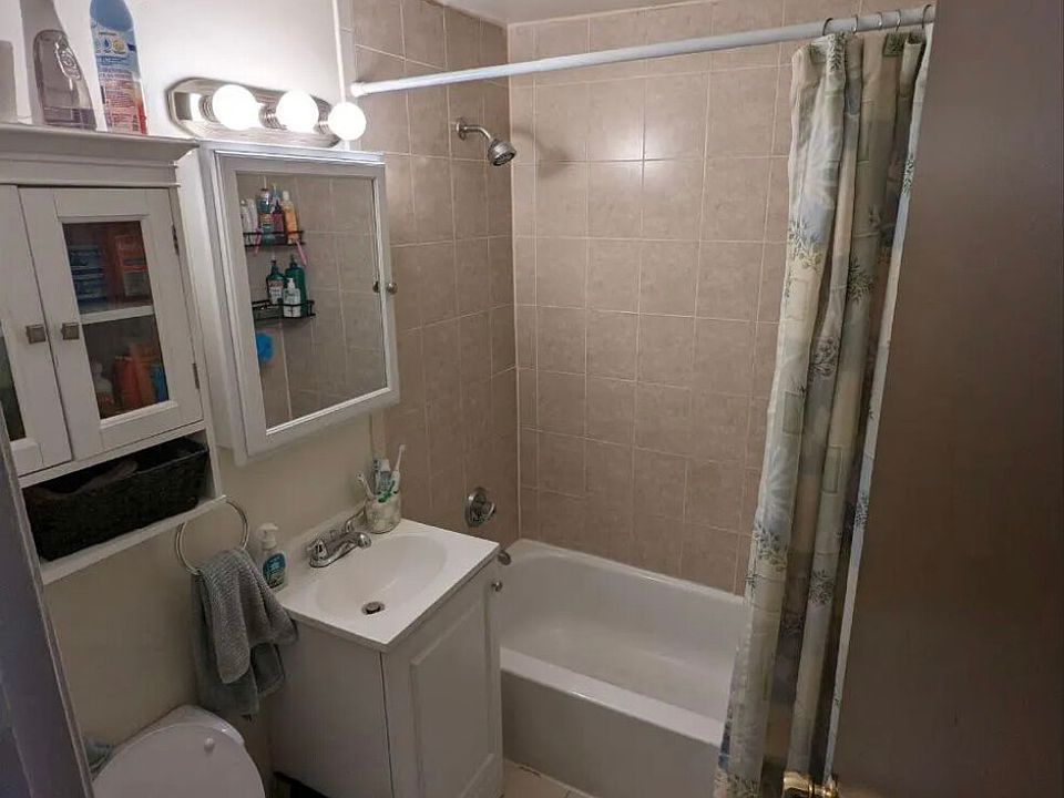 1st image of 202 Central St APT 12