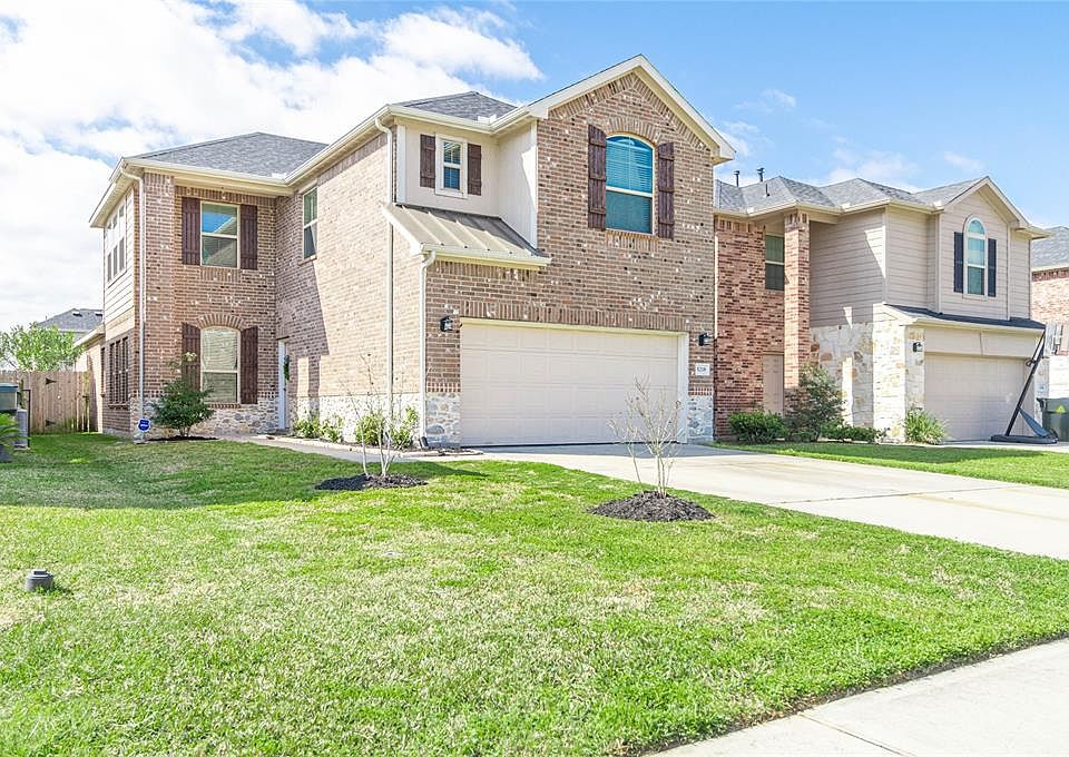 1st image of 5218 Gulf Stream Ln