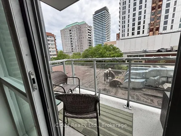 68 Merton St, Toronto, ON