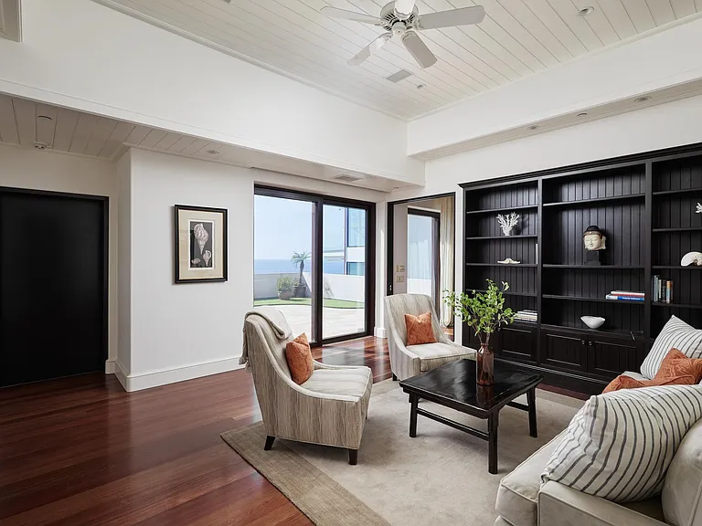 31 Bay Dr — Photo 26