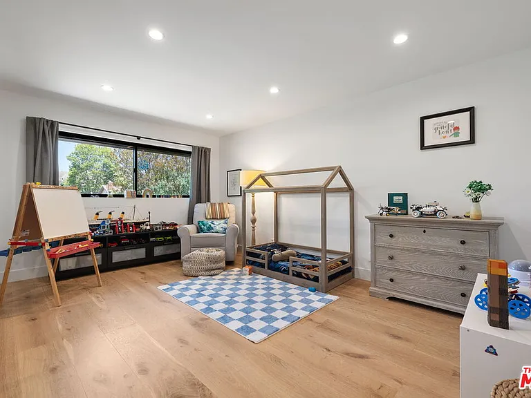 28744 Aries St — Photo 24