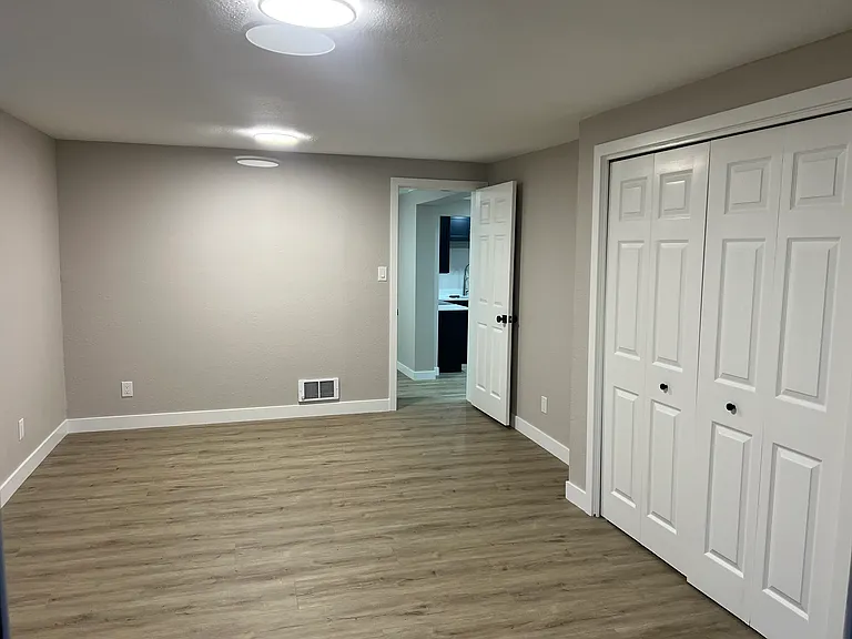 16226 Larch Way #1 — Photo 8