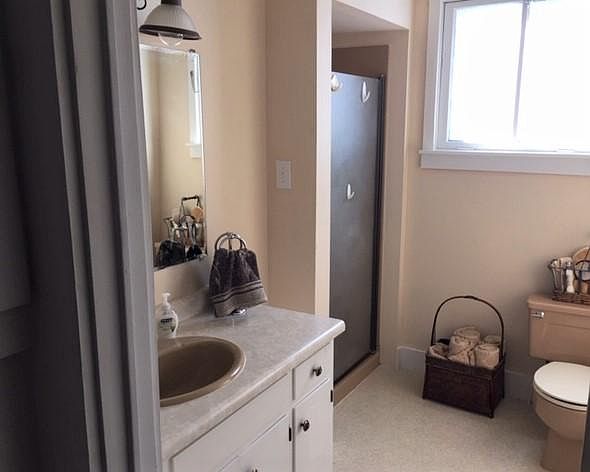 2nd image of 434 Manzanita St