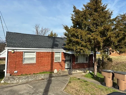 3800 Tigerbelle Dr Photo 1