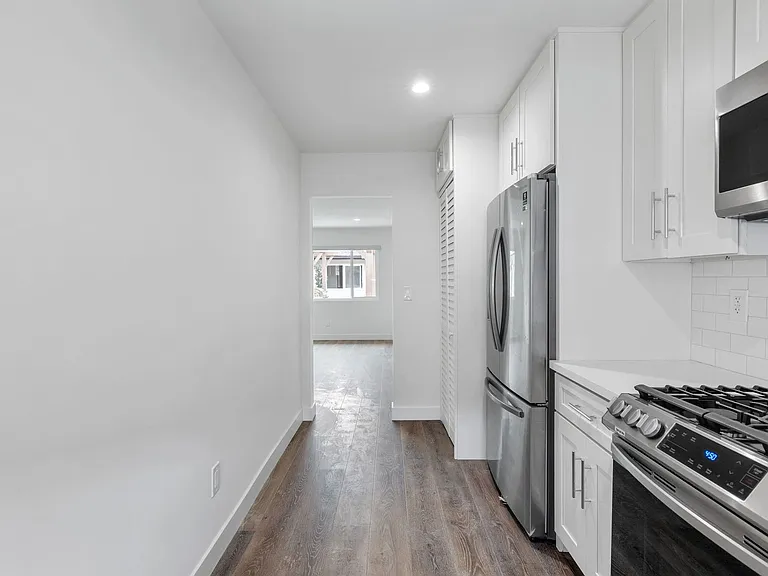 17302 Ermanita, LLC — Photo 3