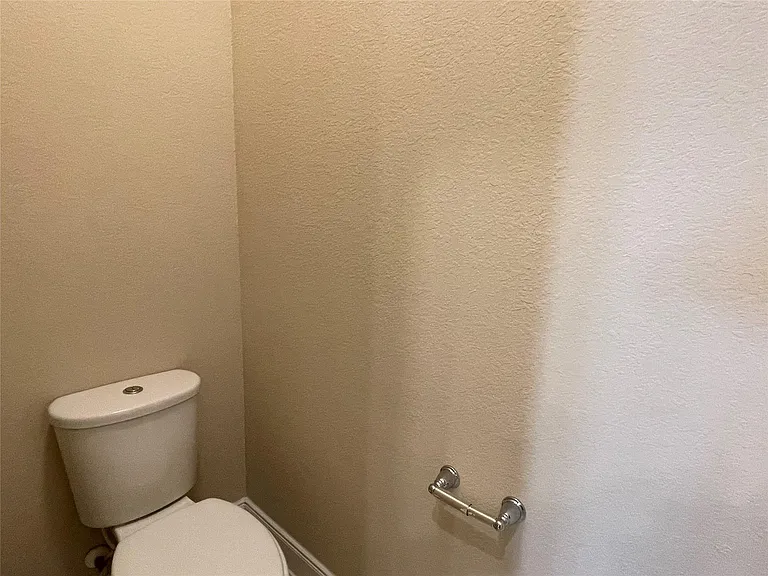 10418 Quiet Courtyard Rd — Photo 24