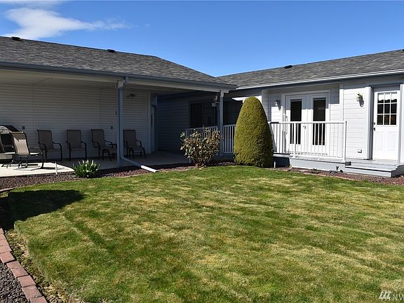 2nd image of 1303 Twin Peaks Dr #85