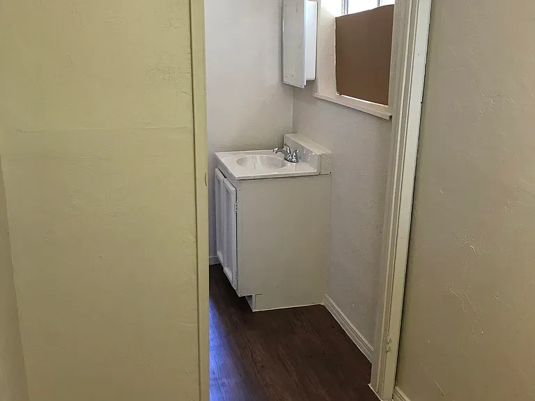 5385 W Mission Ave — Photo 21