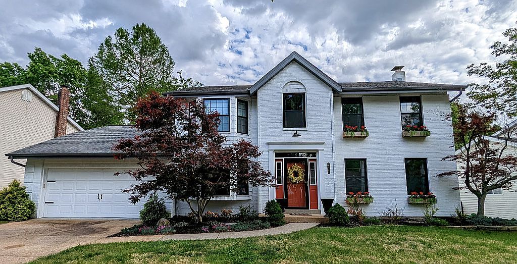 7028 Chalkstone Rd, Saint Louis, MO 63129 | Zillow