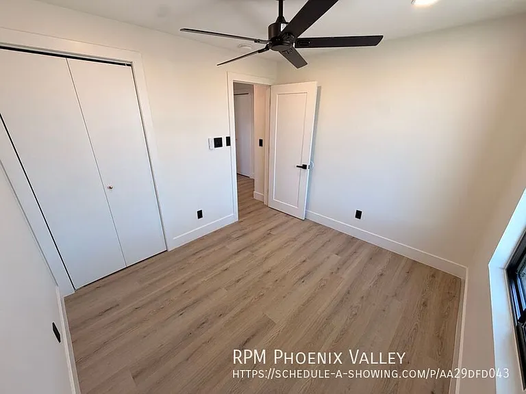 4019 E Surrey Ave — Photo 13