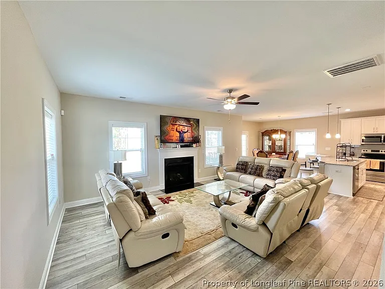148 Old Montague Way — Photo 7