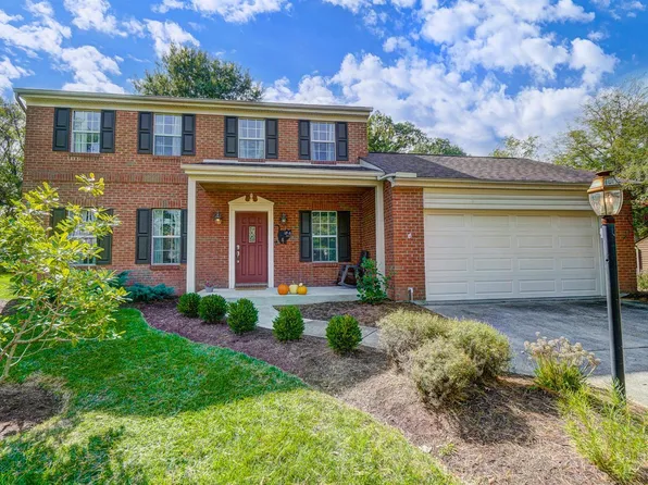 1671 Gray Fox Trl, Milford, OH 45150