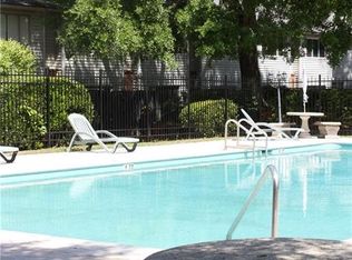 48 Knollwood Cir, Savannah, GA 31419