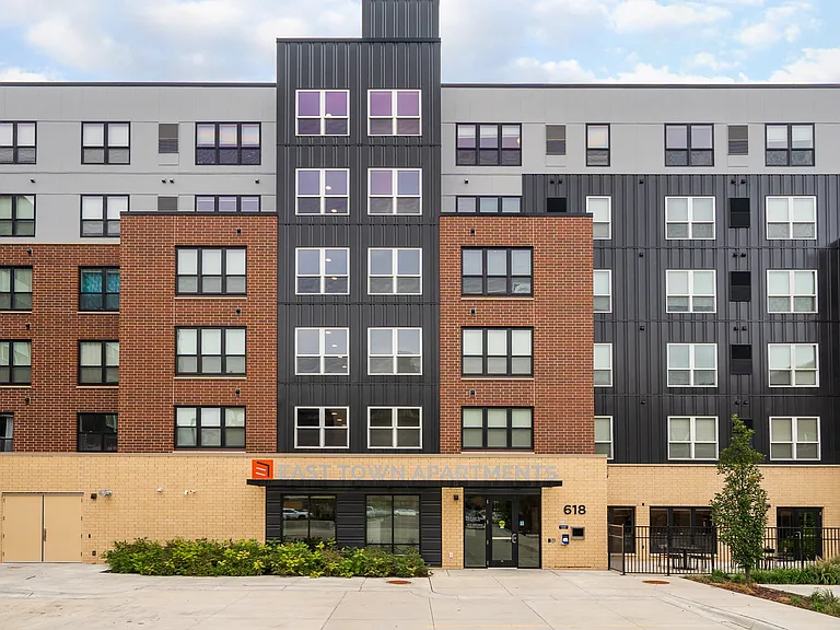East Town Apartments Minneapolis
