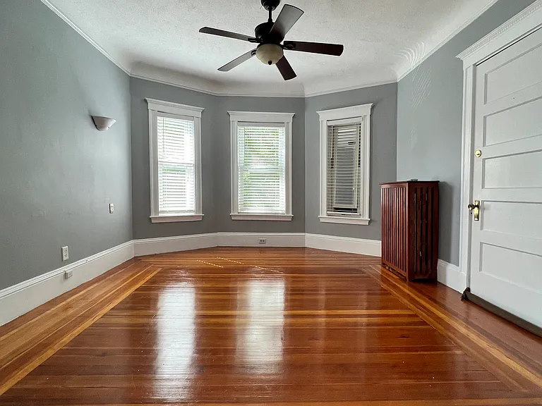 58 Lowden Ave #2 — Photo 3