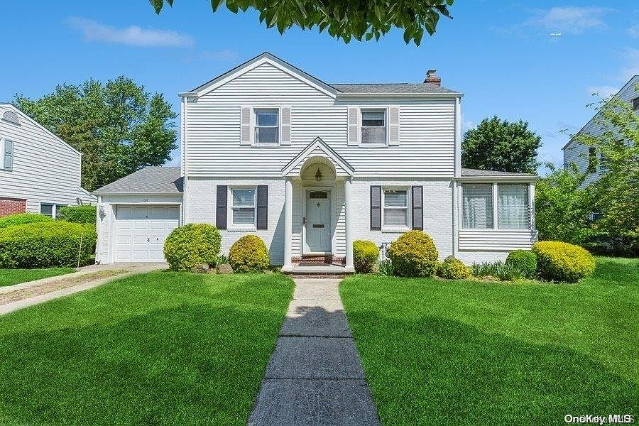 1st image of 137 Pine Street