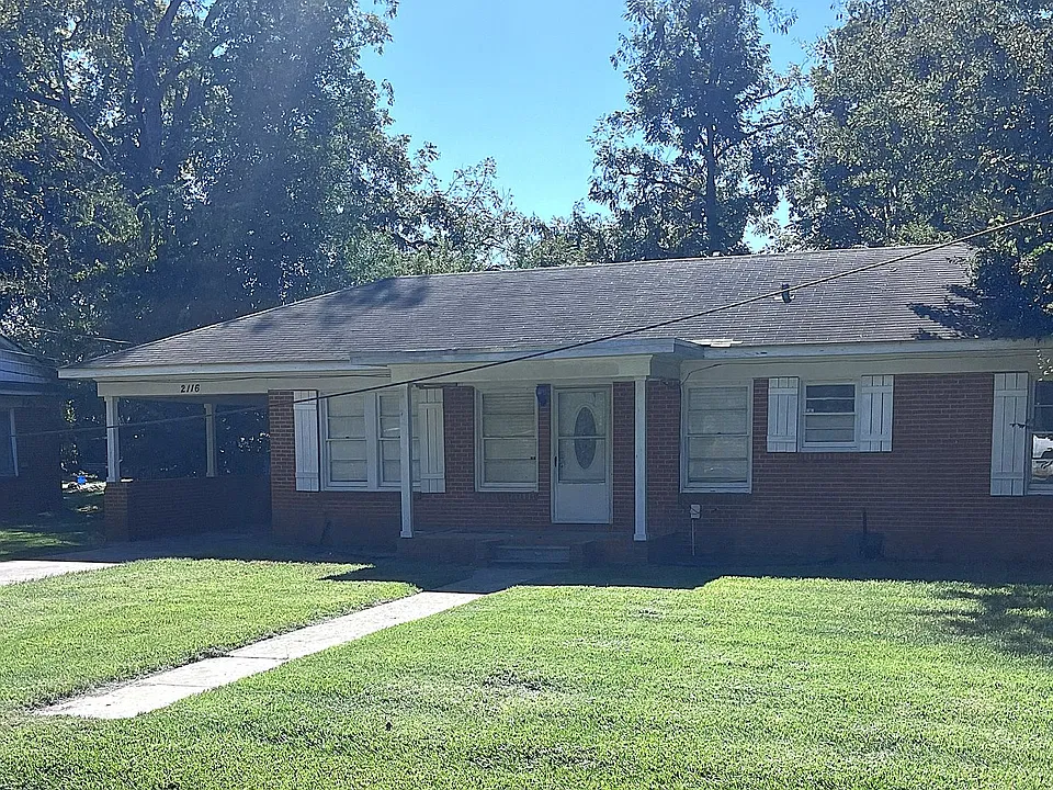 2116 Madeline Dr