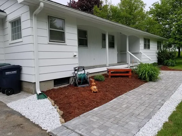 11 Bryant Lane, Enfield, NH 03748