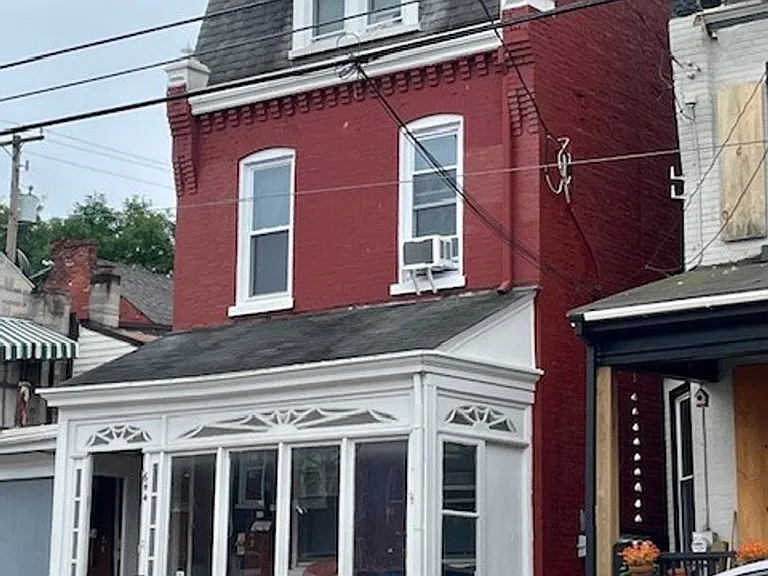 644 E Chestnut St — Photo 11