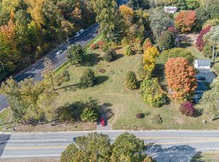 9821 N Beck Rd, Plymouth, MI 48170