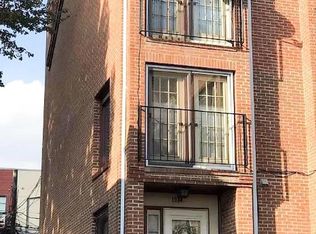 1334 L St SE, Washington, DC 20003