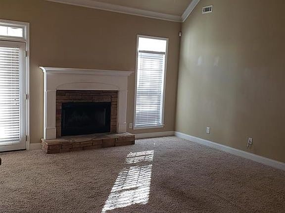 4th image of 426 Stillwood Dr