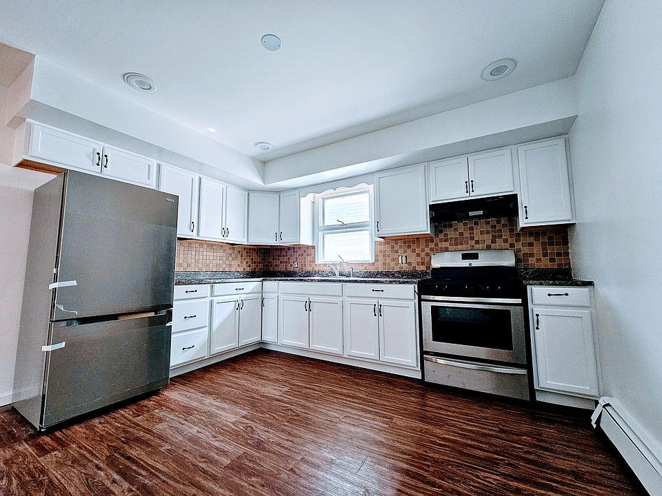 Kitchen with stainless steal appliances