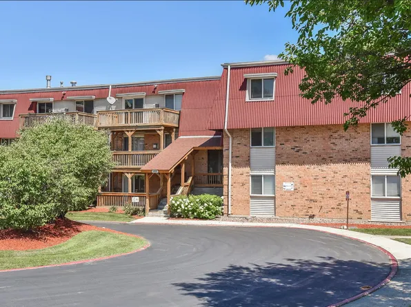 1855 Tall Oaks Dr Unit 3303, Aurora, IL 60505
