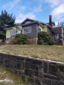 512 Foster St, Gallitzin, PA, 16641
