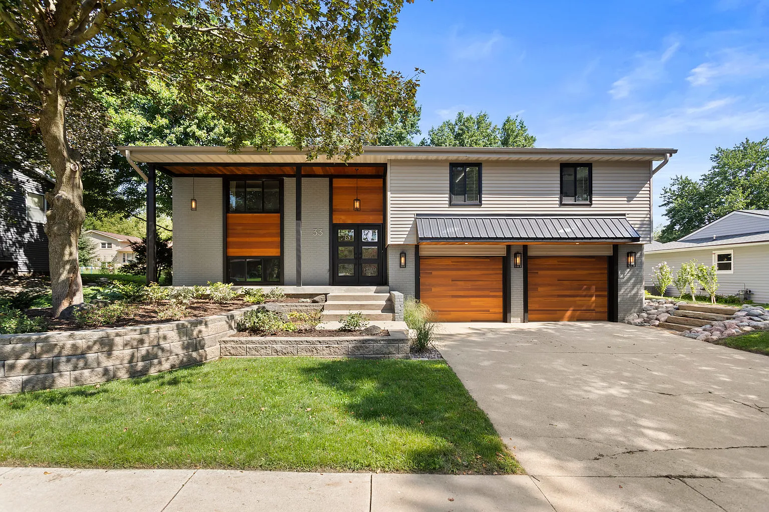 33 Ashley Ln photo 1