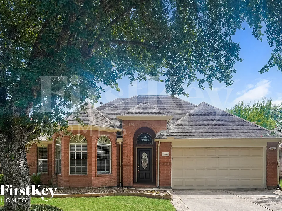 10330 Claybrook Dr