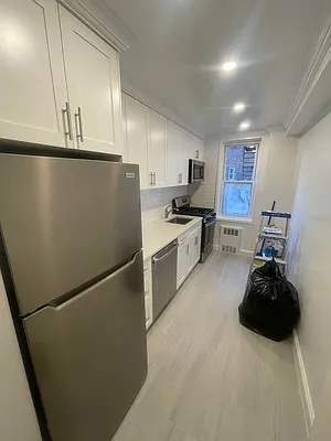 Rented by Queens Apartments Realty LLC | media 4