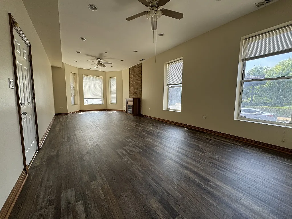 3 bed, $2,150 — Photo 3