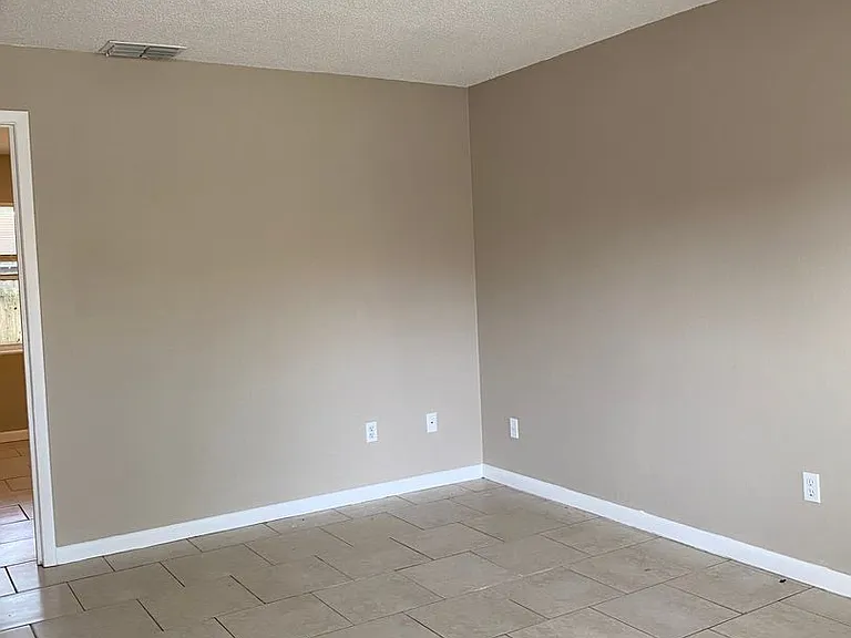 3028 Robert Ave #F — Photo 13