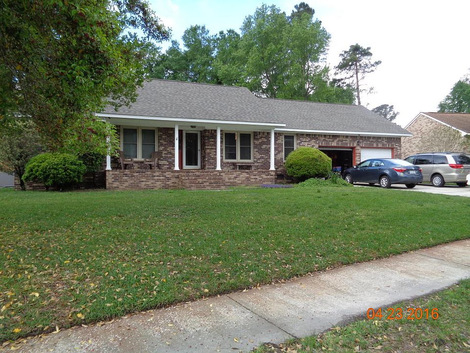 1st image of 110 Trestlewood Dr