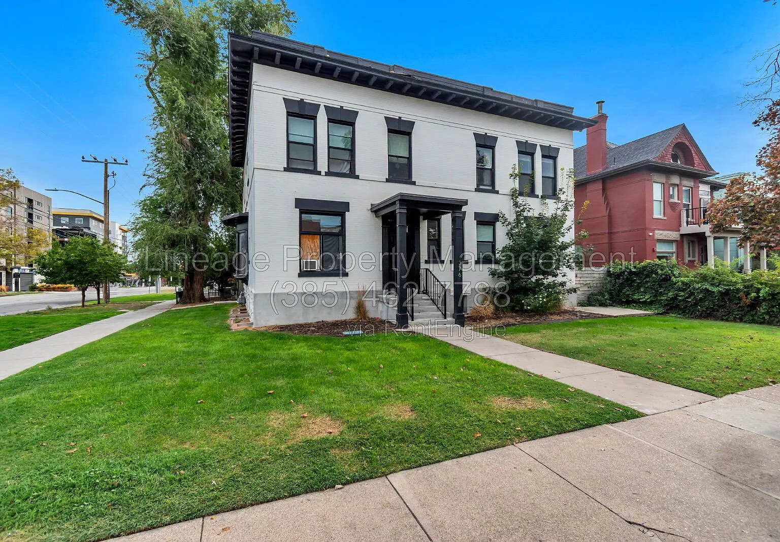 1 bed, 1.0 bath, 700 sqft, $1,000 — Photo 2