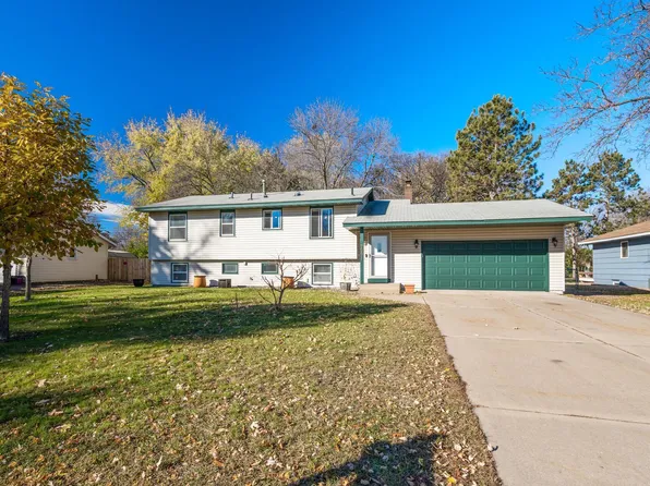 7991 Halifax Ave N, Brooklyn Park, MN 55443