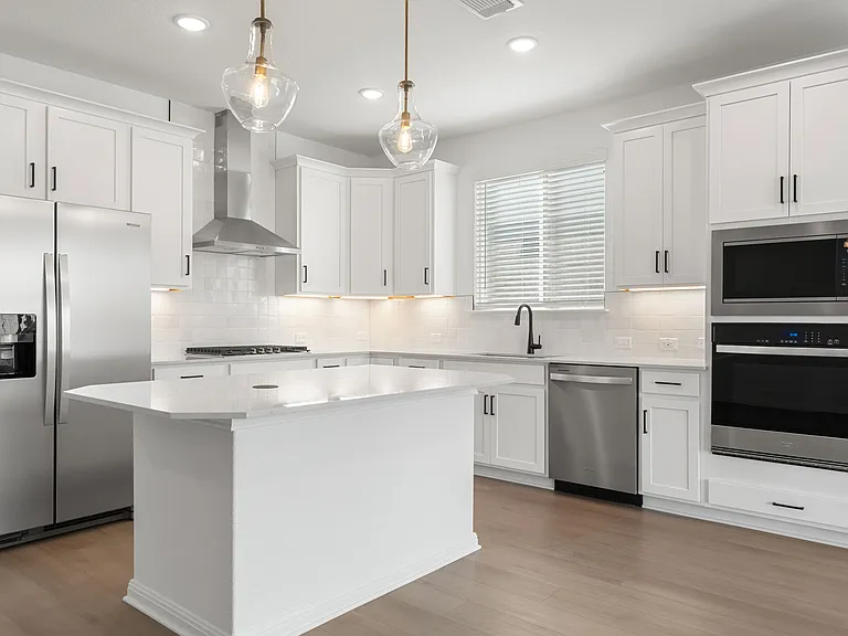 528 Knot Dr — Photo 11
