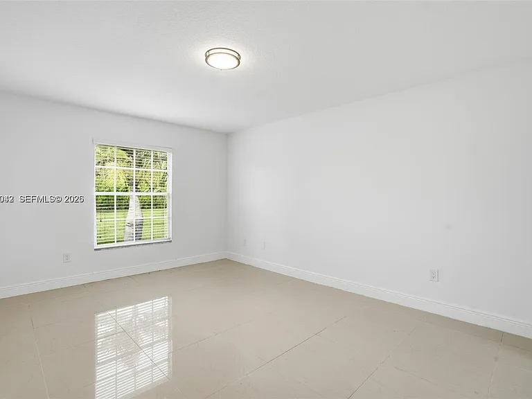 21080 SW 242nd St — Photo 19