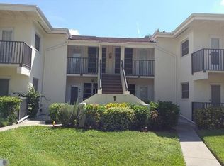 7400 College Pkwy APT 1B, Fort Myers, FL 33907