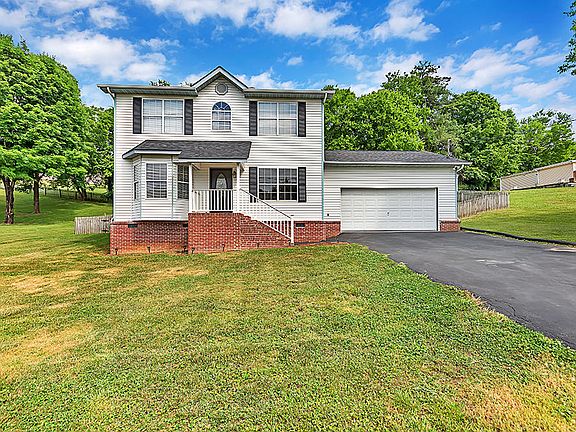 3rd image of 4404 Larigo Dr