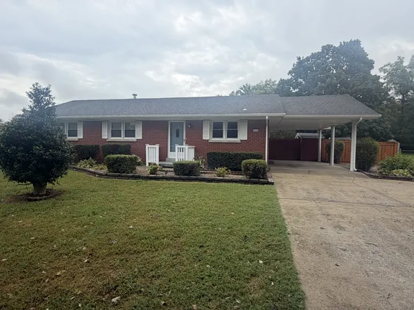 1338 W Vine St, Radcliff, KY 40160
