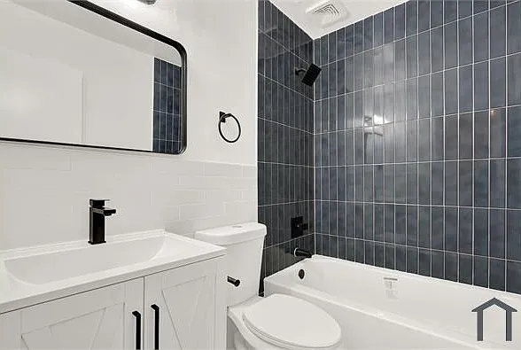 2 bed, 800 sqft, $1,795 — Photo 4