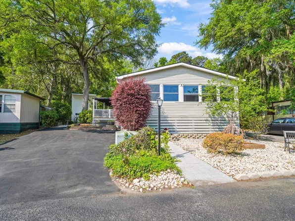 61 Saxon Ct., Murrells Inlet, SC 29576