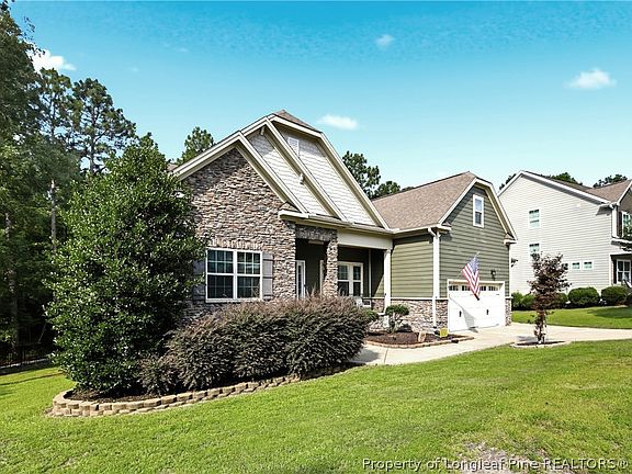3rd image of 148 Heatherspring Way