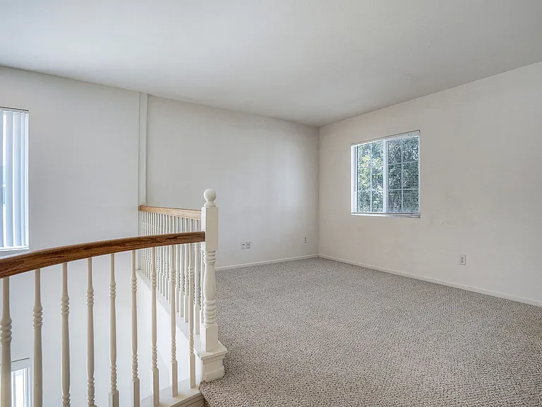 2938 W Canyon Ave W — Photo 21