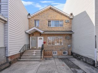 69 Schaefer St, Brooklyn, NY 11207