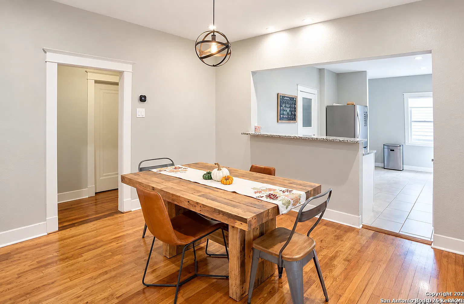 3 bed, 1400 sqft, $1,700 — Photo 4