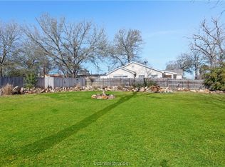 411 N Rice St, Rockdale, TX 76567